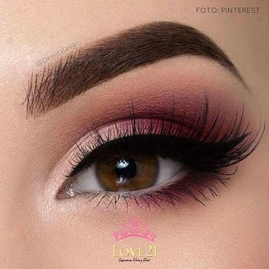 Maquillaje de ojos rosa 6