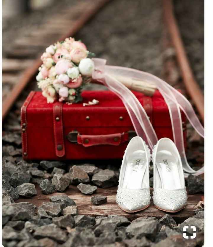Fotos que no pueden faltar con tus zapatillas de 👰 - 16