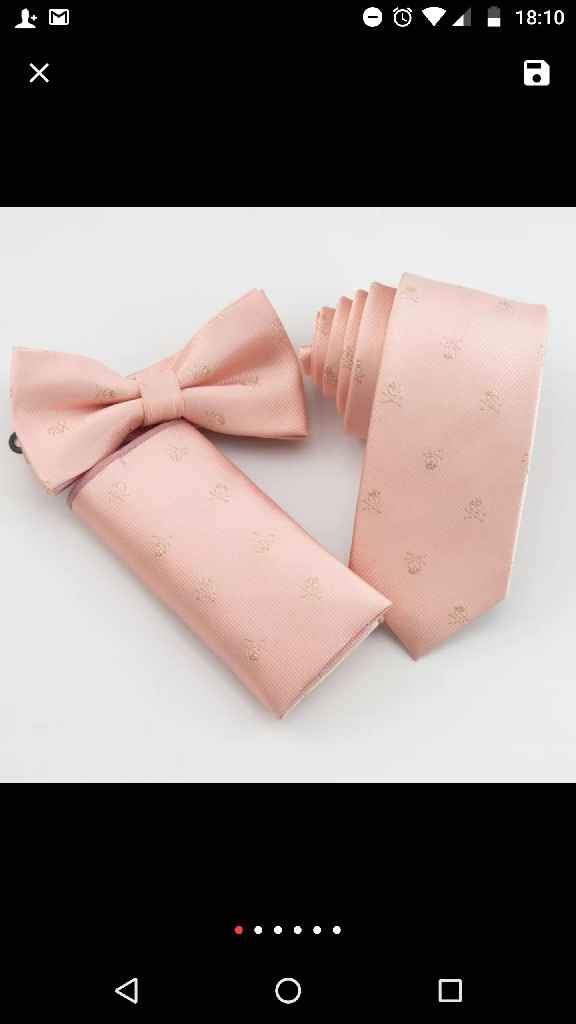 Outfit de novio en Rosa - 9
