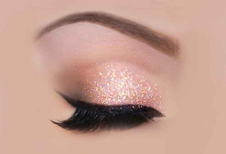 Maquillaje de ojos rosa - 12