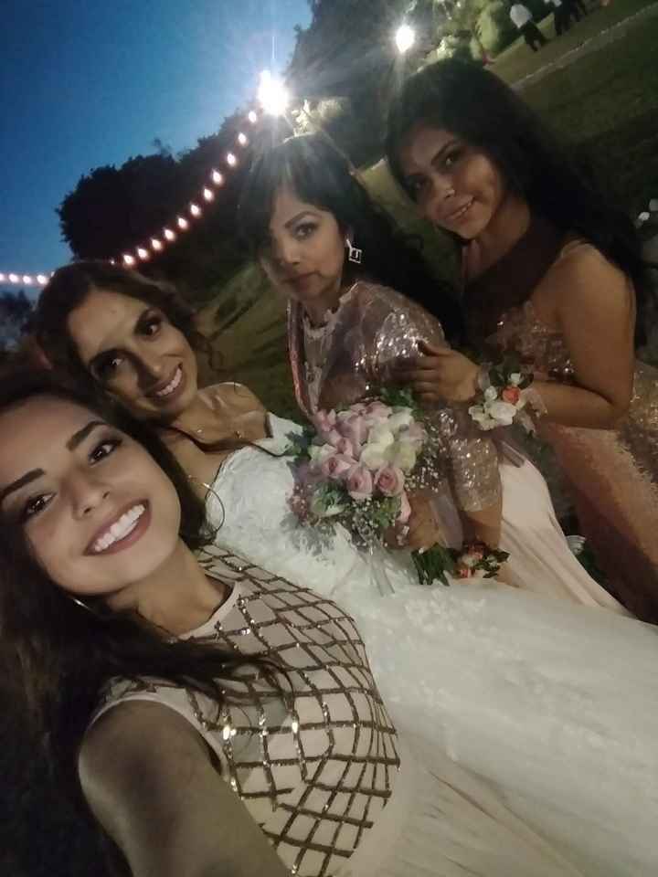 Reportandome despues de la Boda. - 1