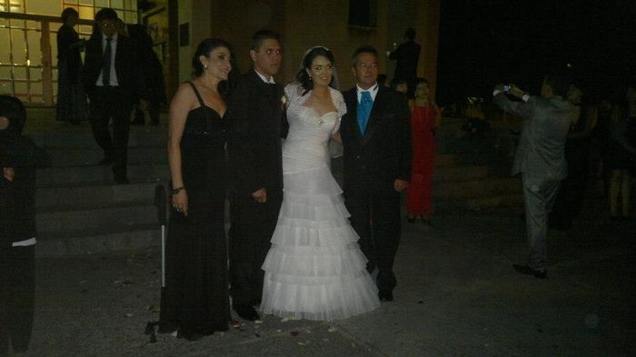mis papis y mi esposo