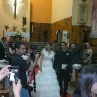 saliendo del templo
