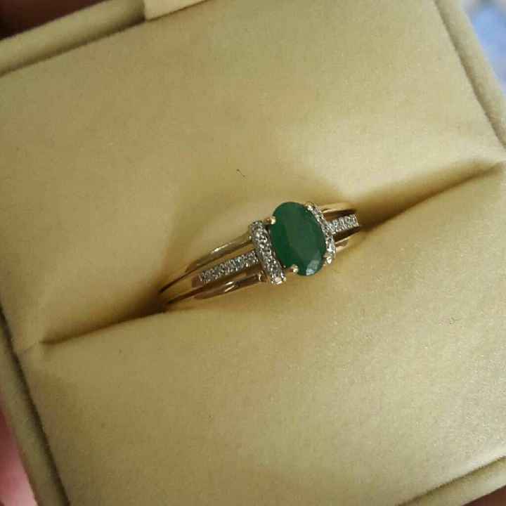 ¿cómo es su anillo de compromiso? - 1