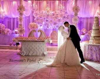 Las flores gigantes se utilizan en decoraciones al rededor del mundo