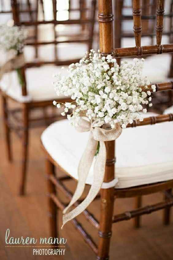 Decoración Silla de Invitados Flores Nube