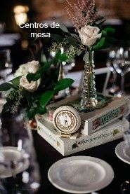 Centro de mesa, será solo el florero alto con una rosa en rosa palo y mucho follaje 