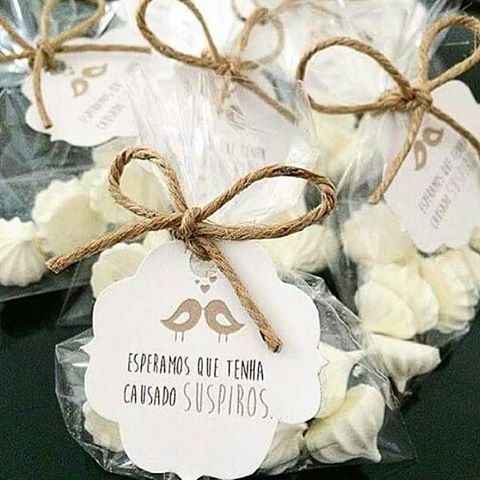 Suspiros de merengue