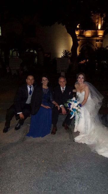 CON MIS PAPÁS
