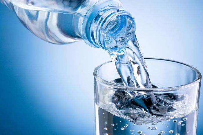 AGUA**
