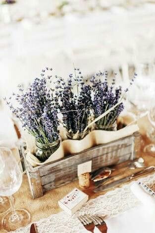 Boda estilo campestre mesas de madera y silla crossback - 3
