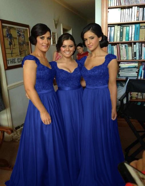 Yo te recomiendo el color azul!! Sin duda va a todos los tonos de piel!!!