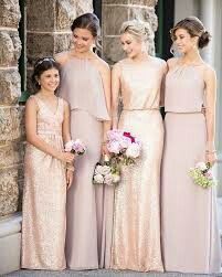 Vestidos de dama de un color o alternar dos tonos? - 1