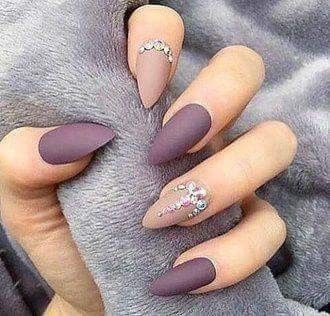 Uñas en mate 20