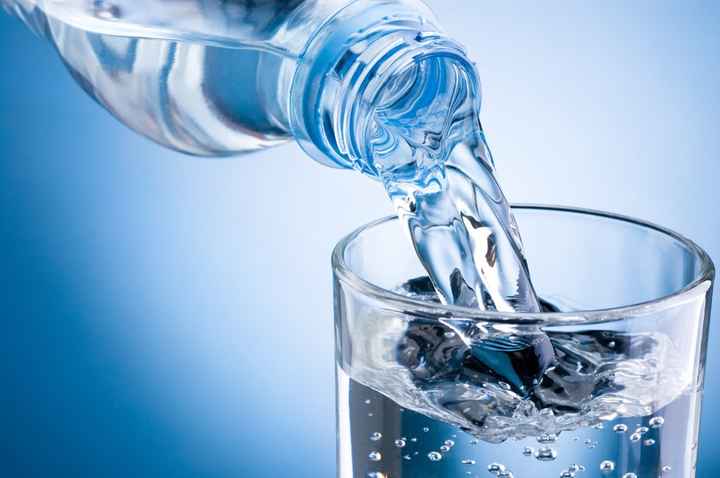 AGUA**