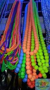collares