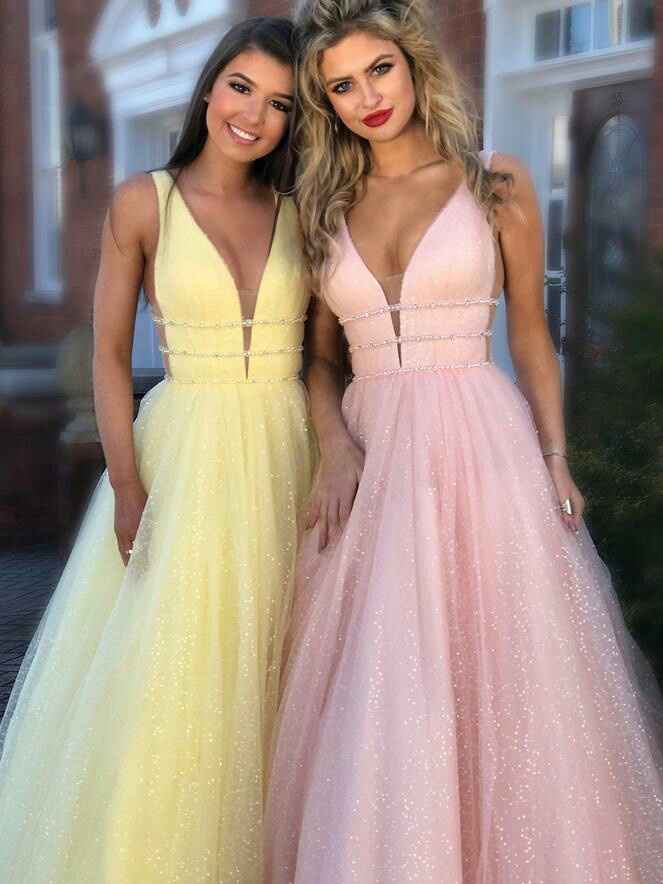 Vestidos de dama de un color o alternar dos tonos? - 11