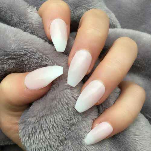 Ayuda no me gusta limar mis uñas de la parte de arriba - 3