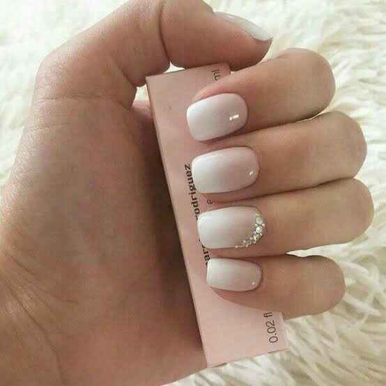 Ayuda no me gusta limar mis uñas de la parte de arriba - 8
