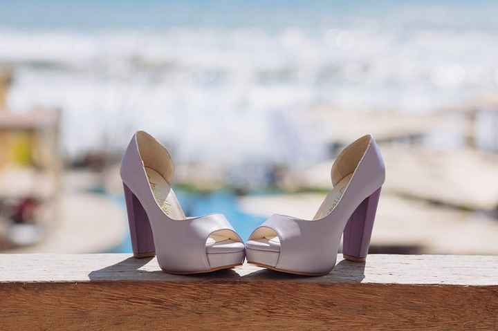 Aquí te dejo los míos!!! Lila con el tacón morado!