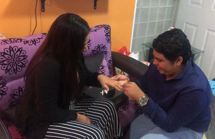 Por fin estoy oficialmente comprometida 💍😍 - 1