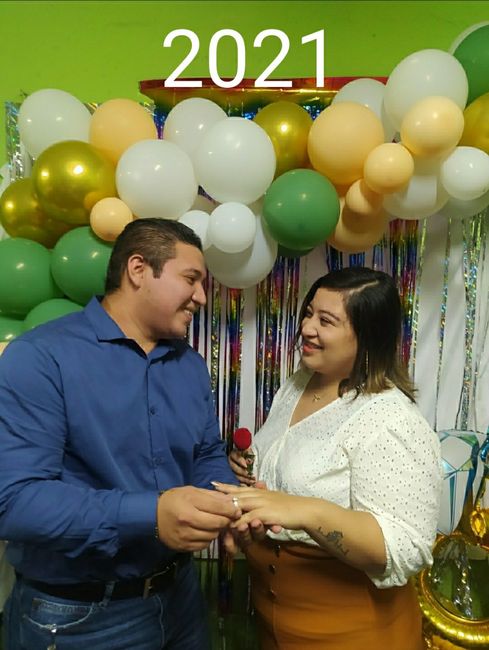 Esencial o lujo: anillo de compromiso - 1