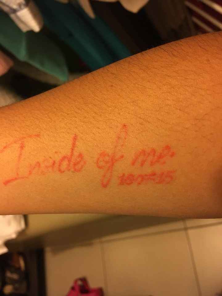 Tatuaje con el Fm???!🙄😱 - 1