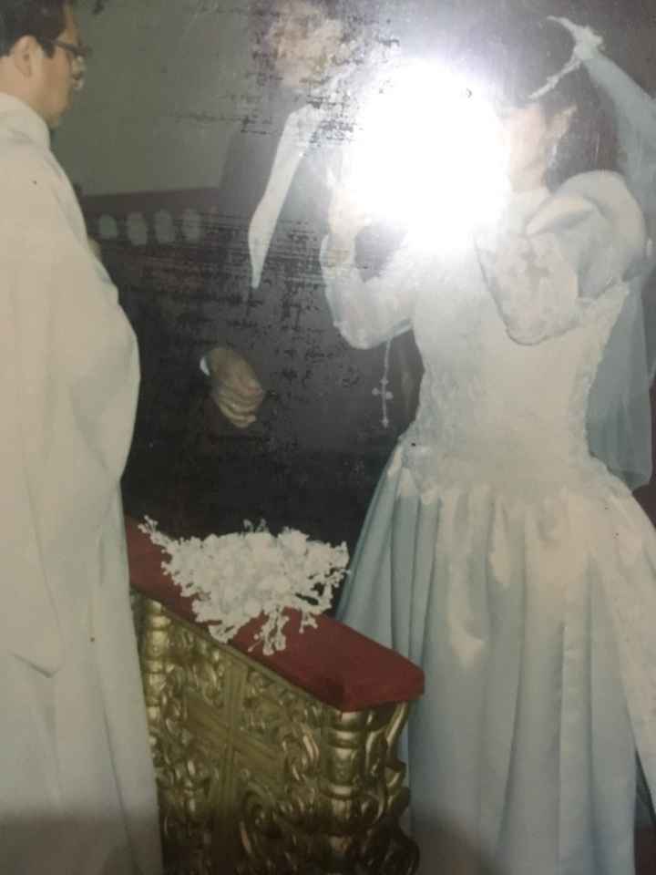Alguien llevará el vestido de novia que usó su mamá? - 1