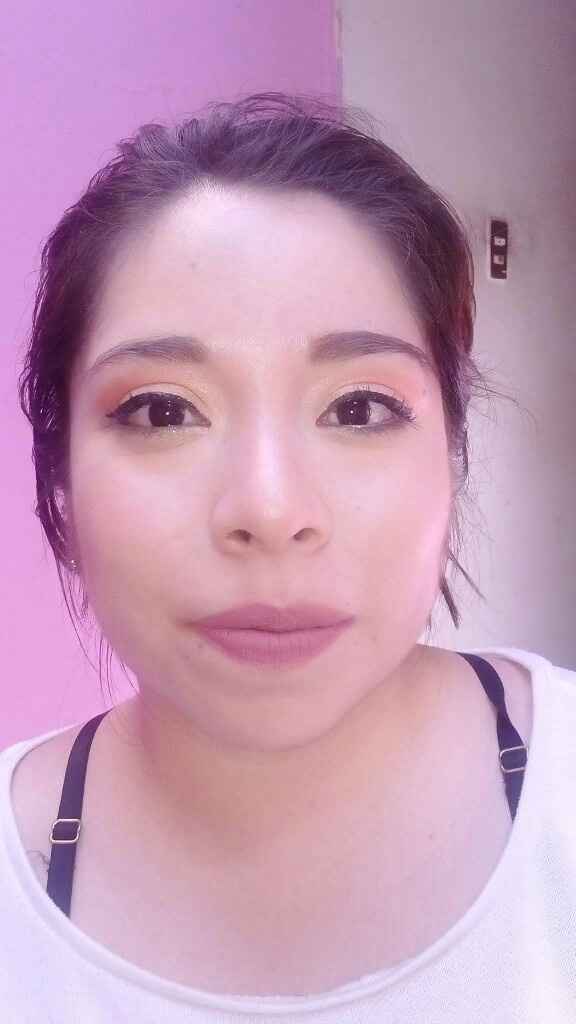 Jugando con el maquillaje - 1