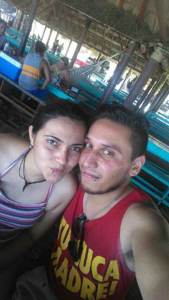Sube una foto con tu pareja - 1
