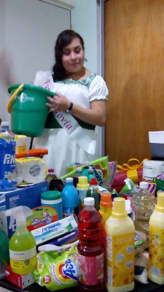 Los regalos de la despedida. - 1