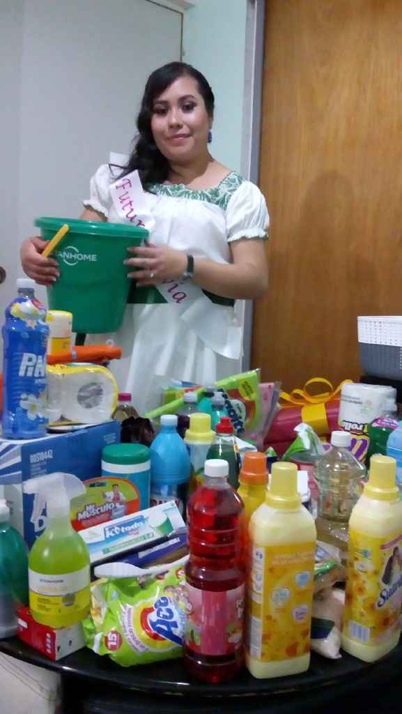 Los regalos de la despedida. - 1