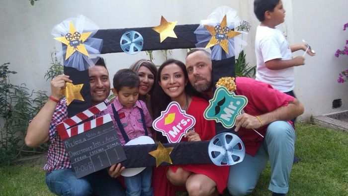 con mis compadres y mi ahijado