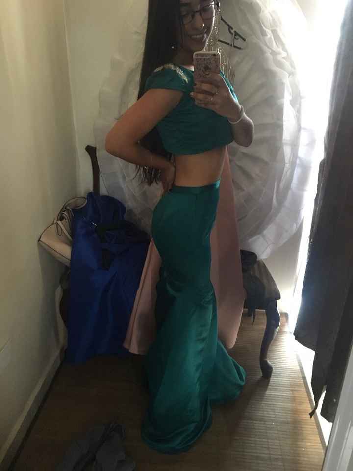 sentia que estaba muy demaciado arriba el crop y no me agrado 