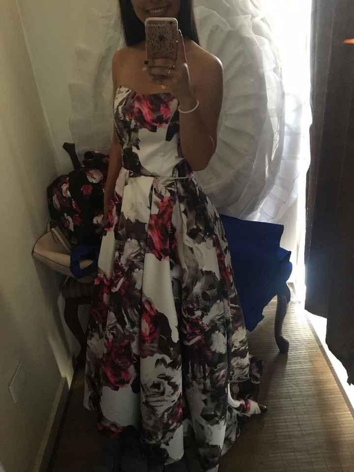 como que era mucho blanco en el vestido 