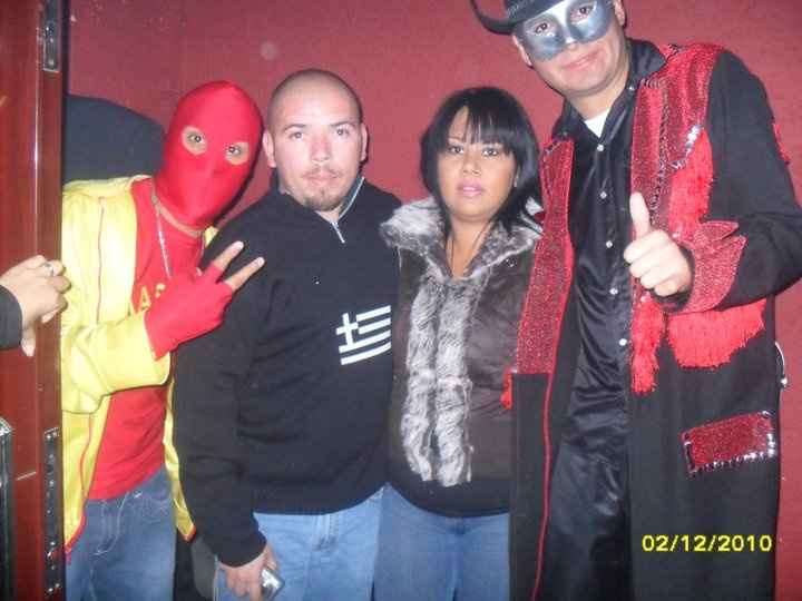 LOS MANITOS