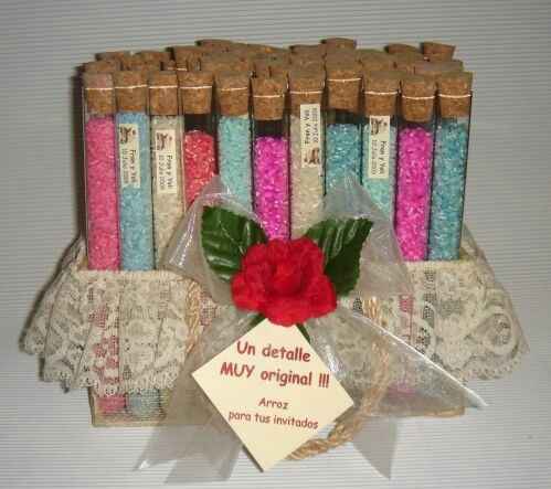 Burbujas, arroz o pétalos de flores? - 1