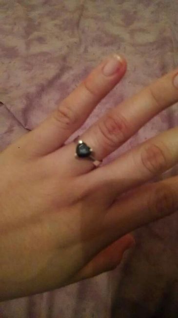 Mi anillo de compromiso - 1