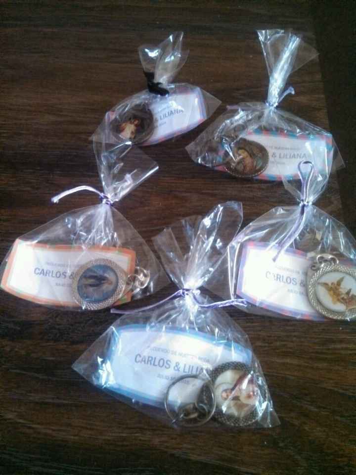 Mis recuerdos de la iglesia sencillos pero bonitos :) - 1