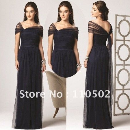 ESTILO MUY ELEGANTE Y SENCILLO POCO ES MAS ! 