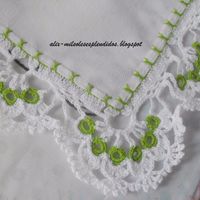 Servilleta con orilla tejida