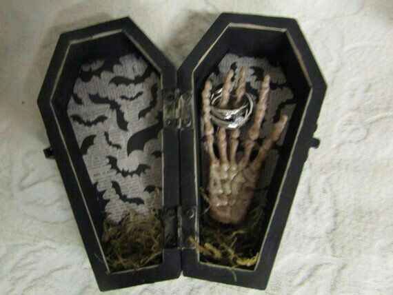 ¿Ya tienen su cajita porta anillos? - 1