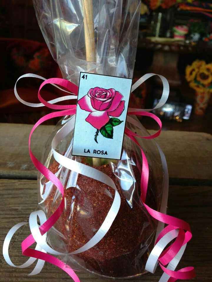 Mesa de dulces mexicanos - 7