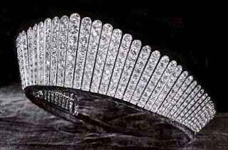 cual corona de la realeza usarias en tu boda  - 1