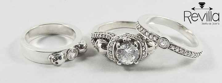  Nuestros anillos 💜💀💜 - 1