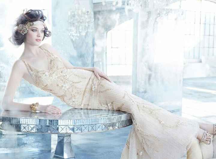  Vestido de novia con dorado - 2