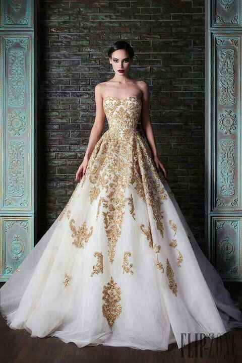  Vestido de novia con dorado - 8