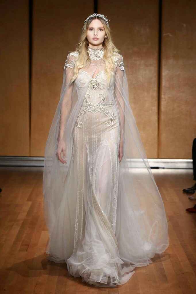  Vestidos con capa 💚 - 13