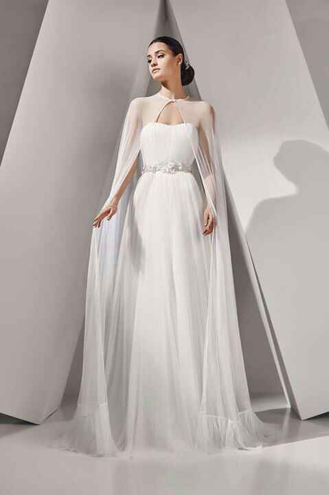  Vestidos con capa 💚 - 18