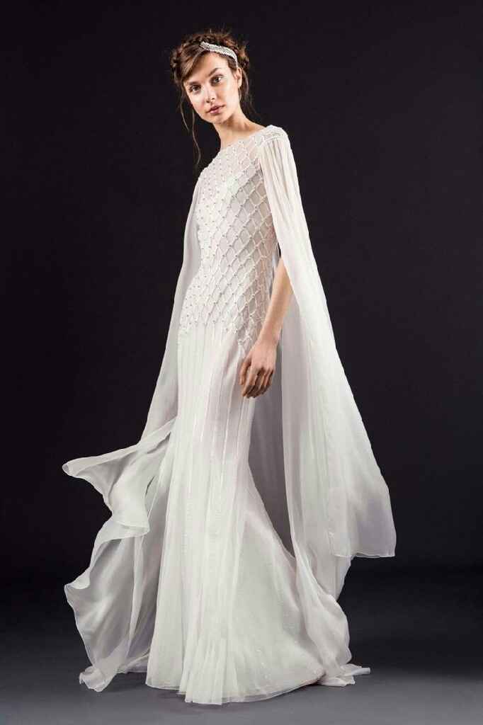  Vestidos con capa 💚 - 21